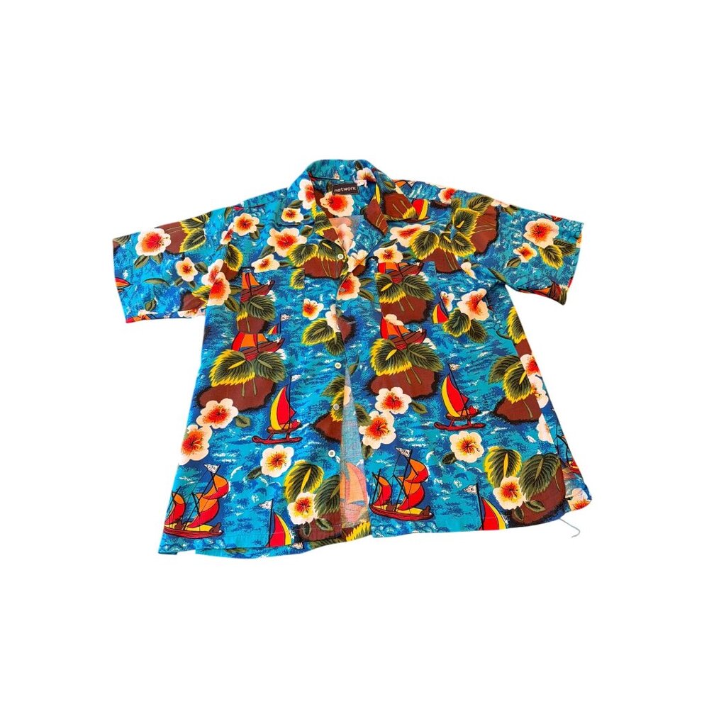 Hawaiian Mens Button-Up‎ Shirt With Tropical Design & Sailboat Print
